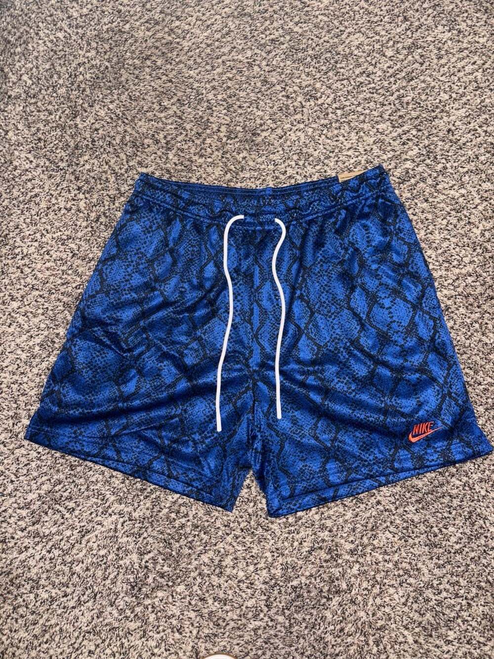 Nike Men's 5" Basketball Mesh Shorts Blue Snake Print IB8242-480
